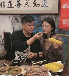 李炮儿吃炸串店爆料视频,揭秘街头美食背后的故事  第3张
